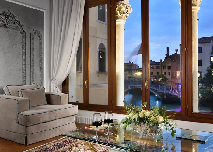 Swan Dolcevita Prestige - Canal View & Exclusive Experience Apartament Wenecja