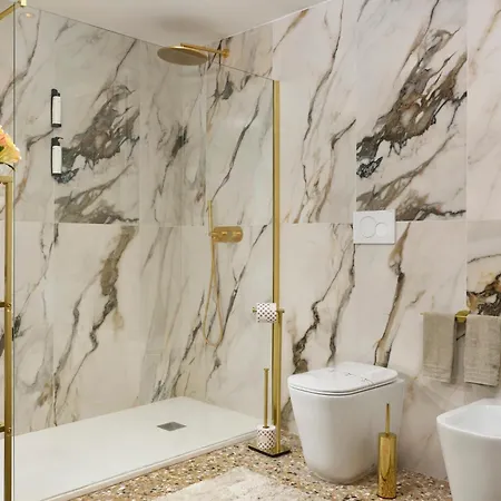Swan Dolcevita Prestige - Canal View & Exclusive Experience Venedik
